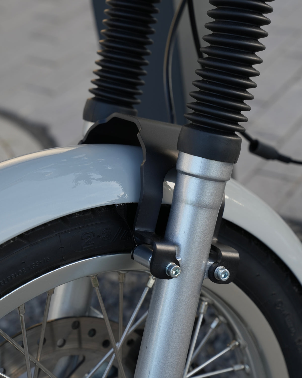 SIMADE Gabelversteifung 4mm Alu schwarz eloxiert, passend ZT Tuning Telegabel, für Simson S50 S51 S70